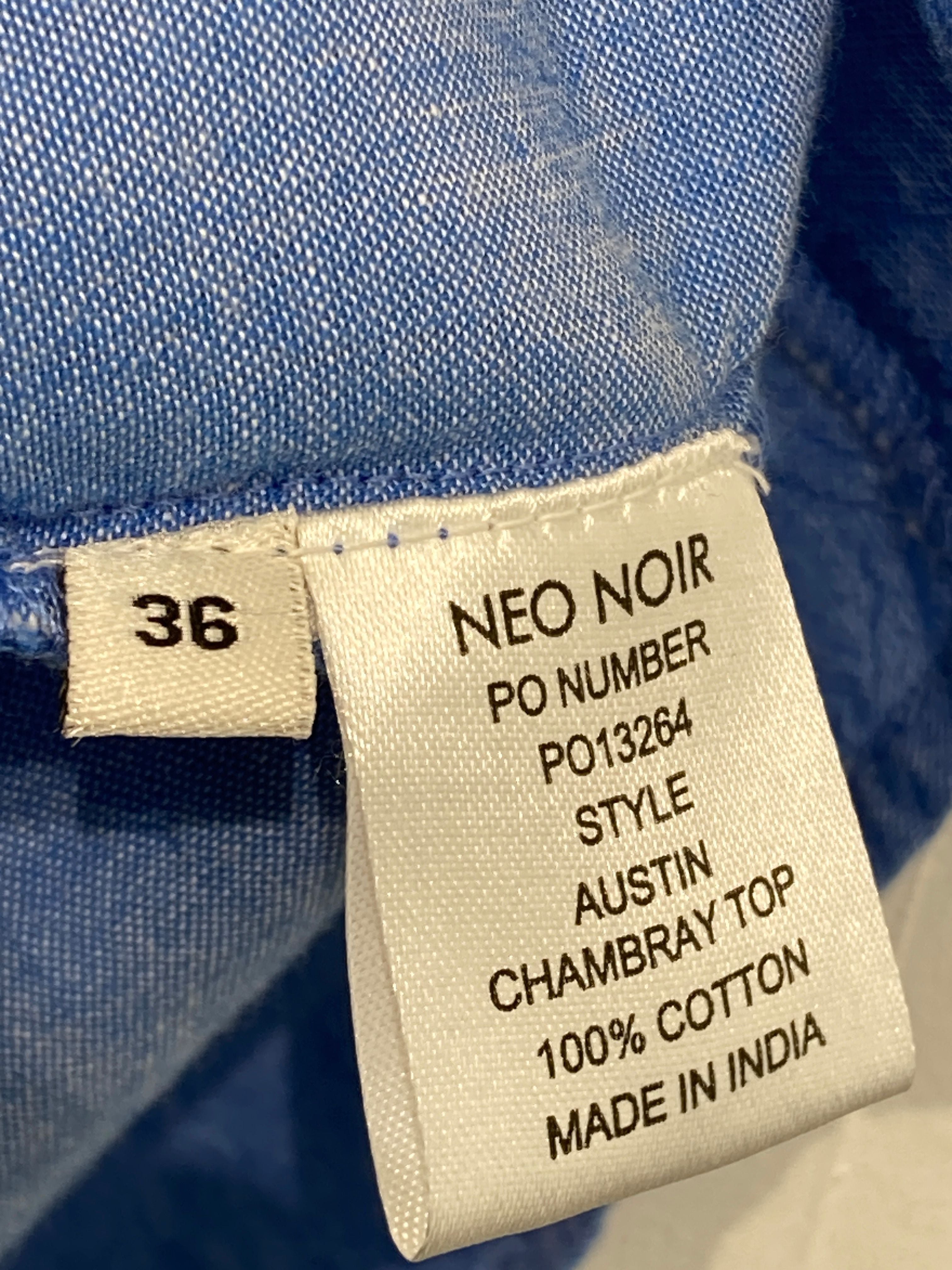 Neo Noir Bluse